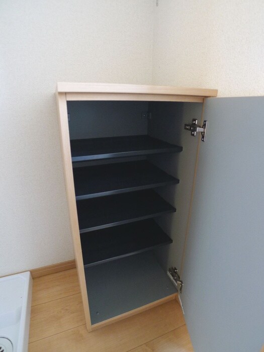 物件内観写真17　(洗濯機置場)