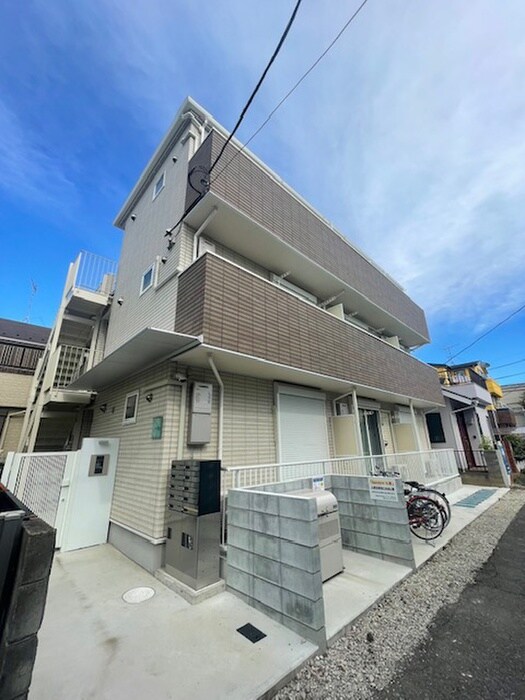 物件外観写真2　(駐輪場)