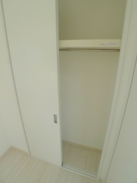 物件内観写真11　(収納)