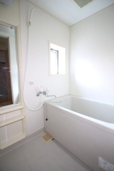 物件内観写真10　(バス／シャワールーム等)