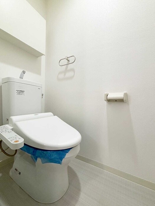 物件内観写真14　(トイレ)