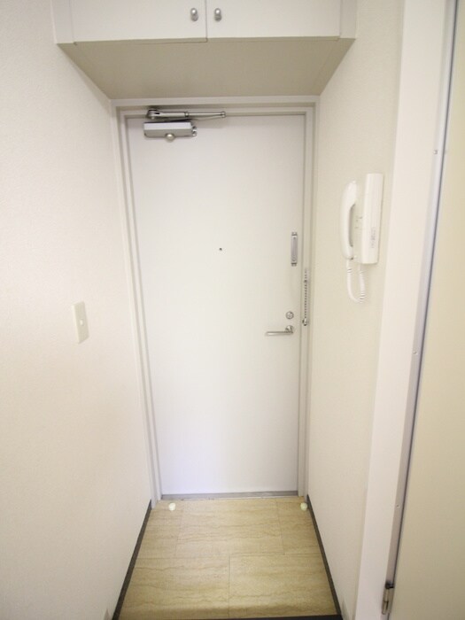 物件内観写真22　(玄関)