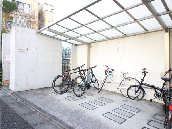 駐輪場