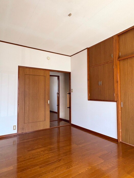 物件内観写真19　(居室)