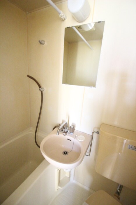 物件内観写真11　(洗面)