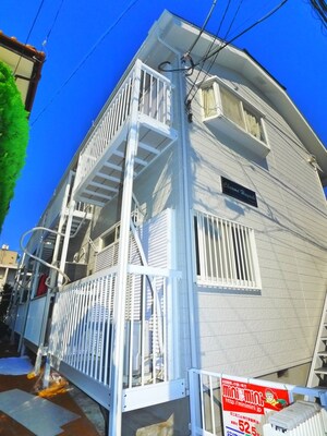 シャルム林外観写真