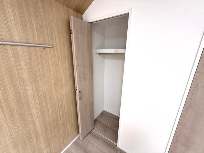 物件内観写真10　(収納)