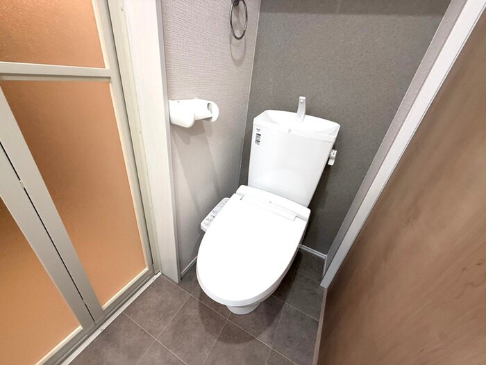 物件内観写真13　(トイレ)