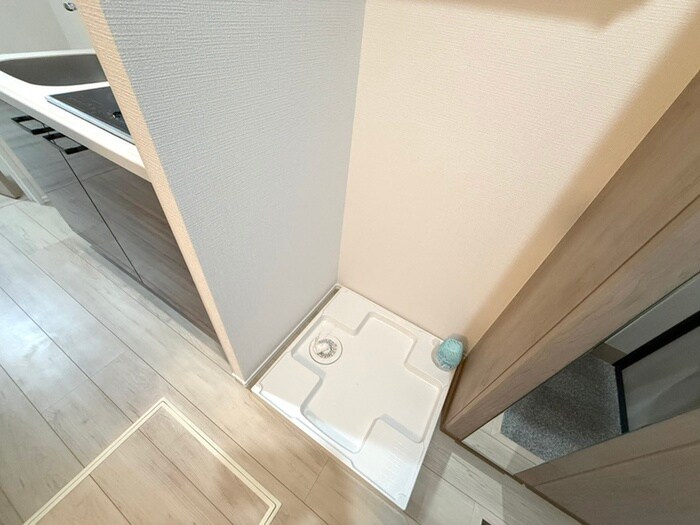 物件内観写真14　(洗濯機置場)