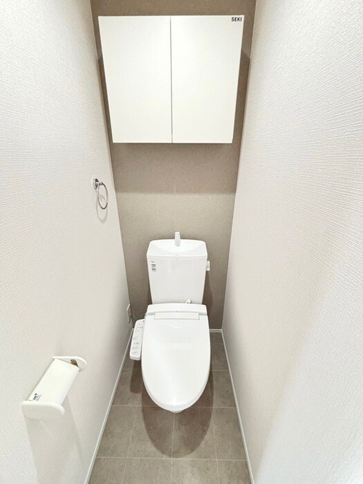 物件内観写真15　(トイレ)