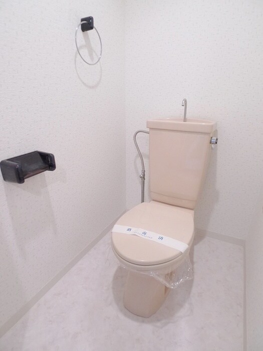 物件内観写真14　(トイレ)