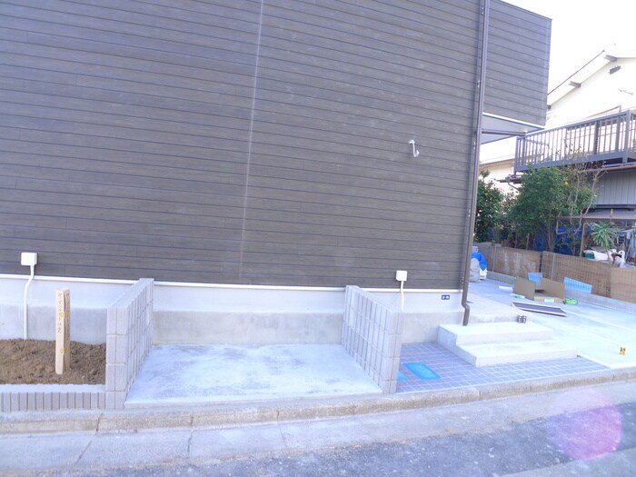 物件外観写真5　(建物設備)