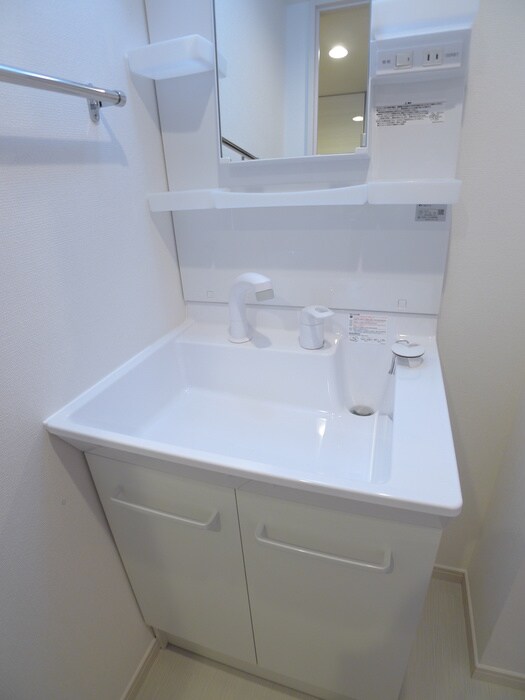 物件内観写真12　(洗面)