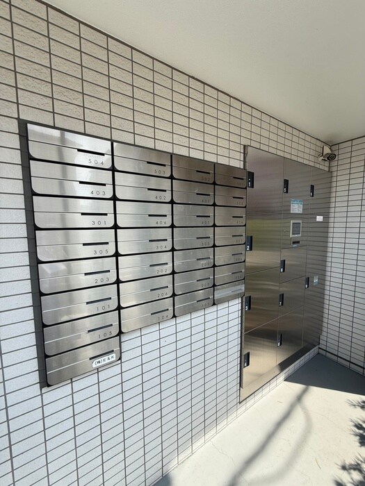 物件外観写真4　(建物設備)