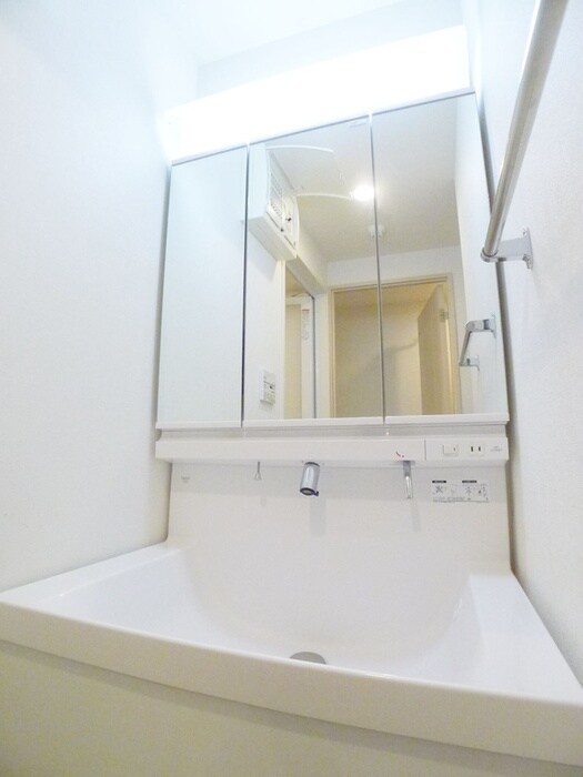 物件内観写真15　(洗面)