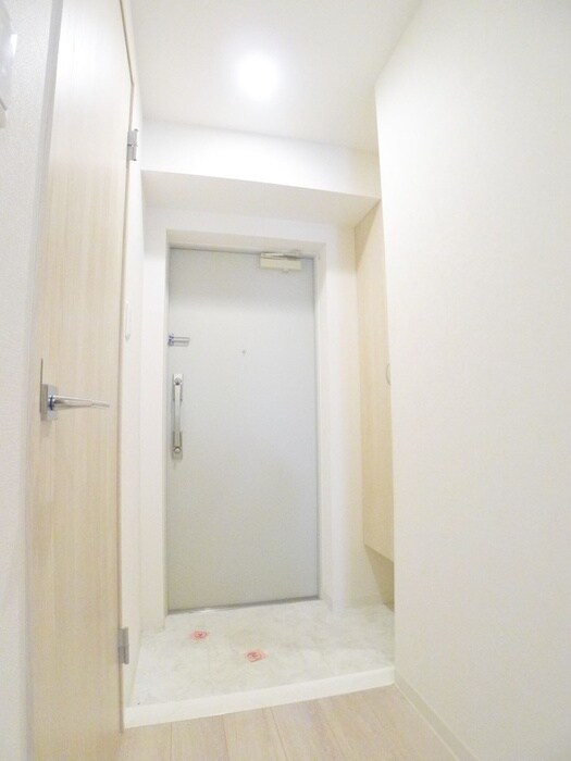 物件内観写真19　(玄関)
