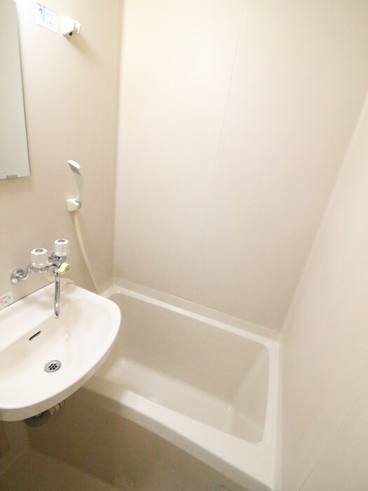 物件内観写真11　(バス／シャワールーム等)