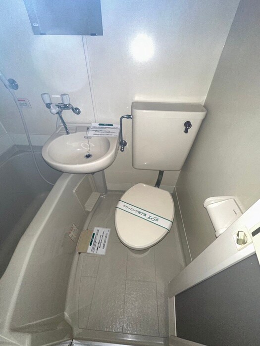 物件内観写真11　(トイレ)