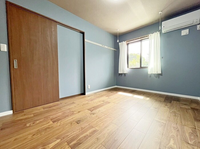 物件内観写真8　(居室)