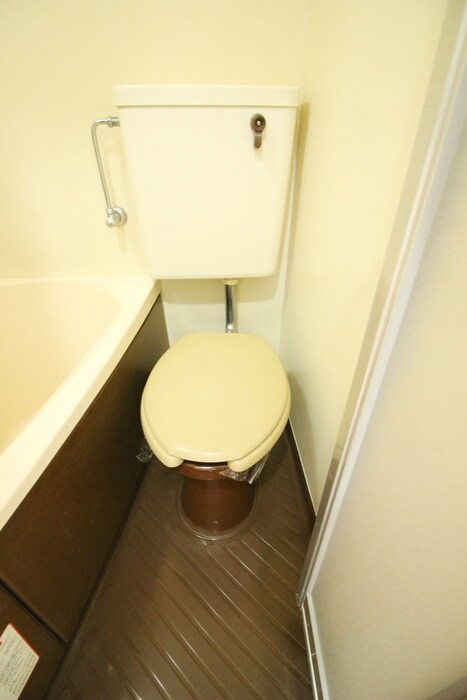 物件内観写真12　(トイレ)