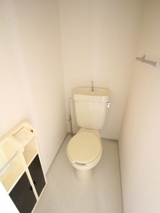 物件内観写真14　(トイレ)