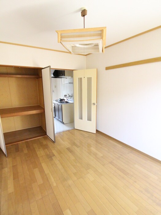 物件内観写真17　(居室)