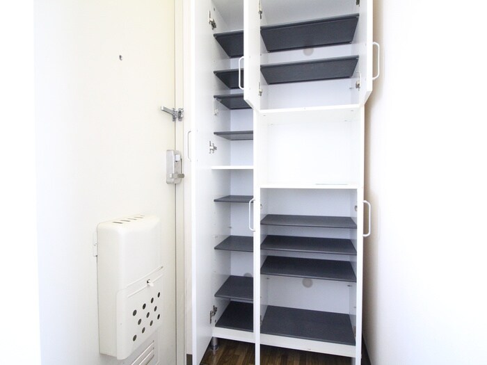 物件内観写真19　(靴箱)