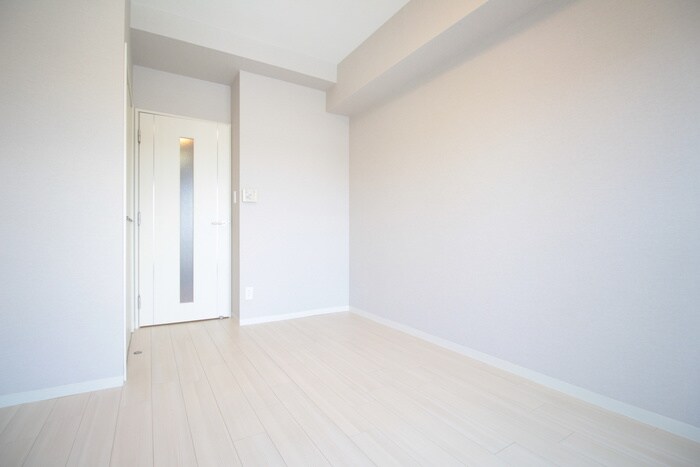 物件内観写真18　(居室)