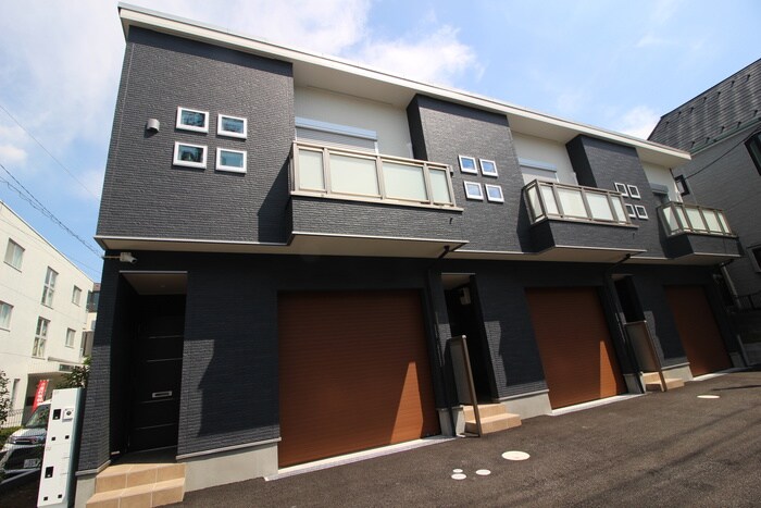 物件外観写真2　(外観写真)