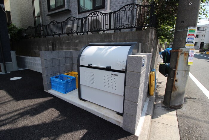 物件外観写真4　(建物設備)