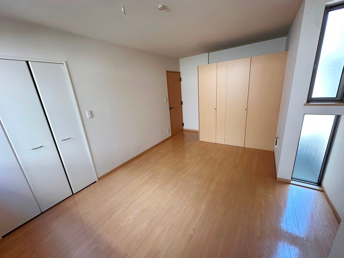 物件内観写真13　(居室)