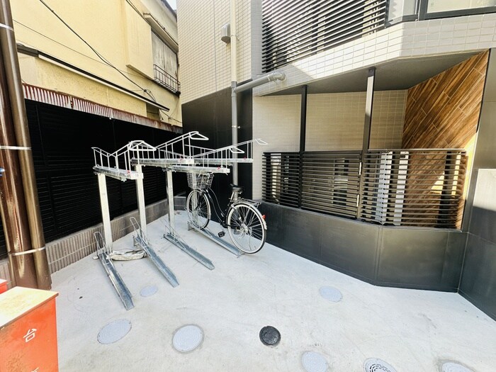 log入谷の駐輪場