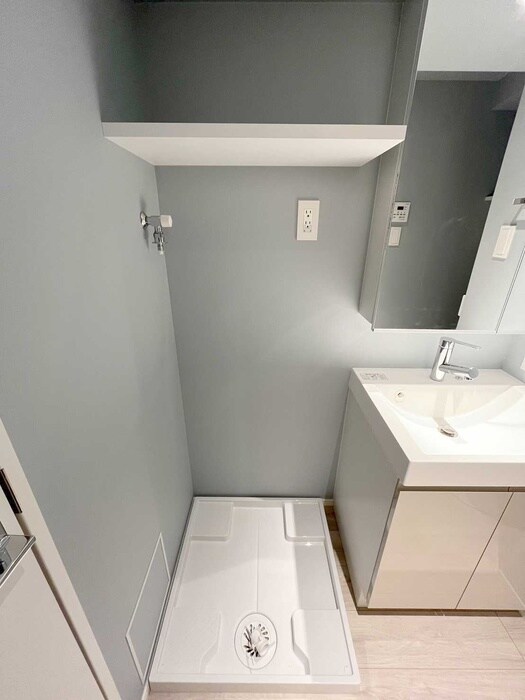 物件内観写真12　(洗濯機置場)