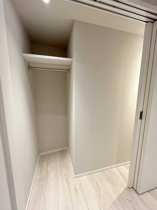 物件内観写真15　(収納)