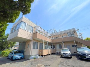 第一フラワ－ヒルズ外観写真