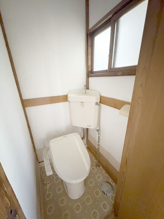 物件内観写真11　(トイレ)