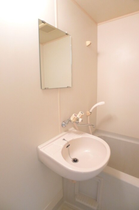 物件内観写真13　(洗面)