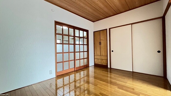 物件内観写真7　(居室)