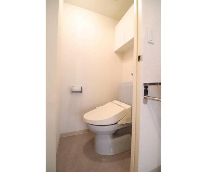 物件内観写真13　(トイレ)