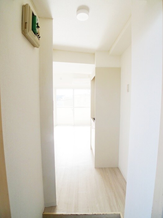 物件内観写真17　(廊下)