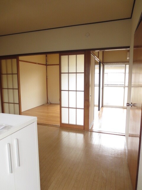 物件内観写真10　(居室)