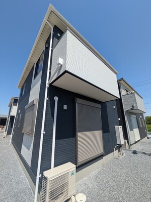 グランソフィア吉野町B号棟外観写真