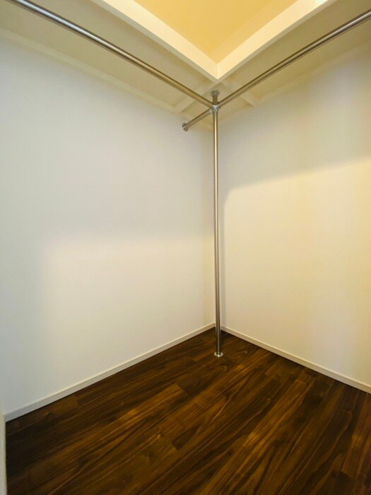 物件内観写真11　(収納)