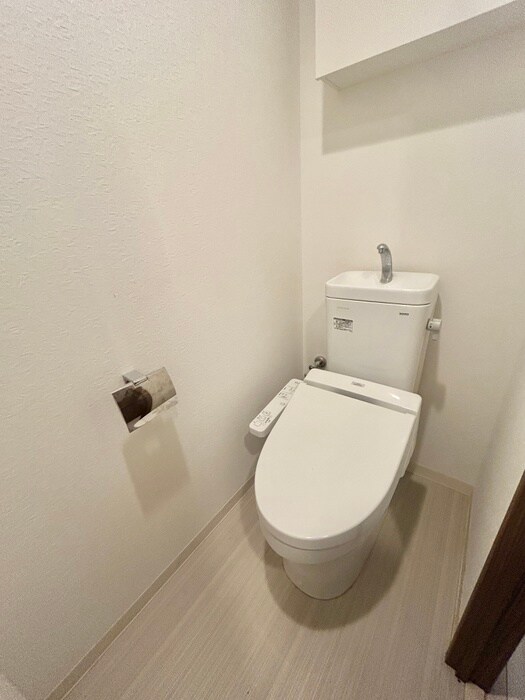 物件内観写真14　(トイレ)