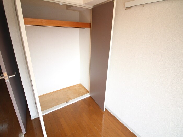 物件内観写真11　(収納)