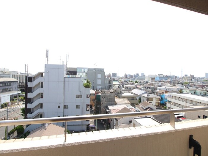 物件内観写真16　(室内からの展望)