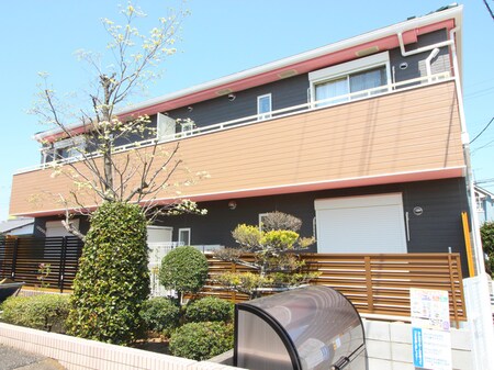 シャンブル外観写真