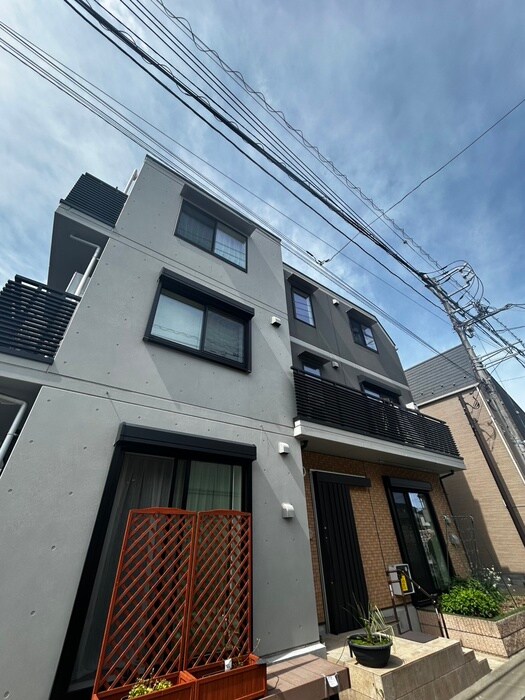 物件外観写真3　(外観写真)