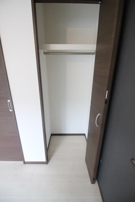 物件内観写真11　(収納)