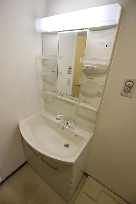 物件内観写真15　(洗面)